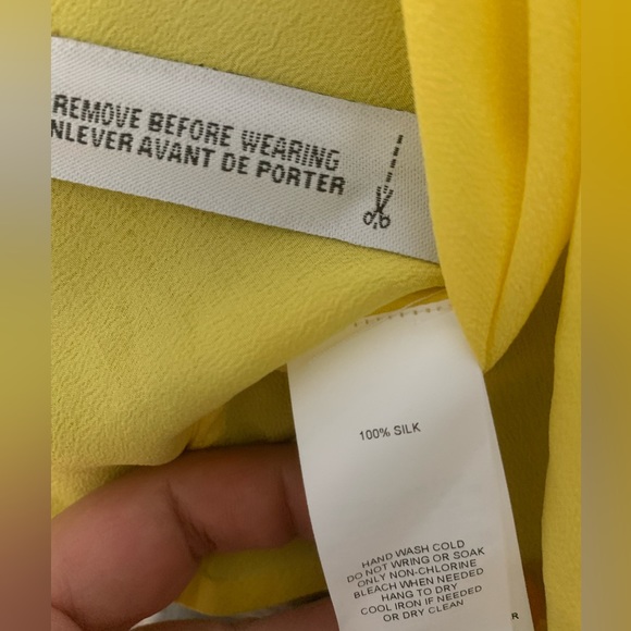 Joe Fresh NWT 100% Silk Yellow Blouse size S - Picture 11 of 13